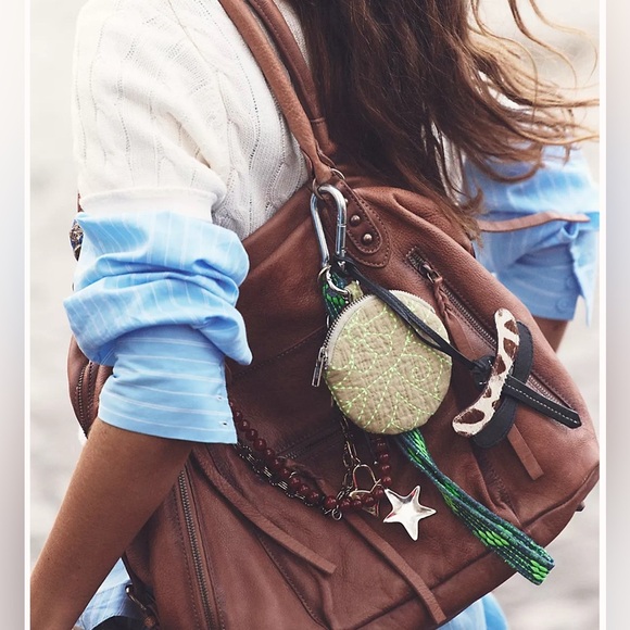 FP One Upcycled Circle Wallet pink rose - Picture 7 of 10